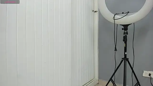 khris  evans online show from May 13, 2026, 7:11 pm