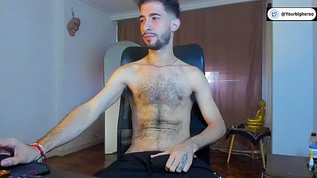 Snapshot of _YOURHERO chatting on June 22, 2026, 10:29 pm YOURHERO online show from June 22, 2026, 10:29 pm