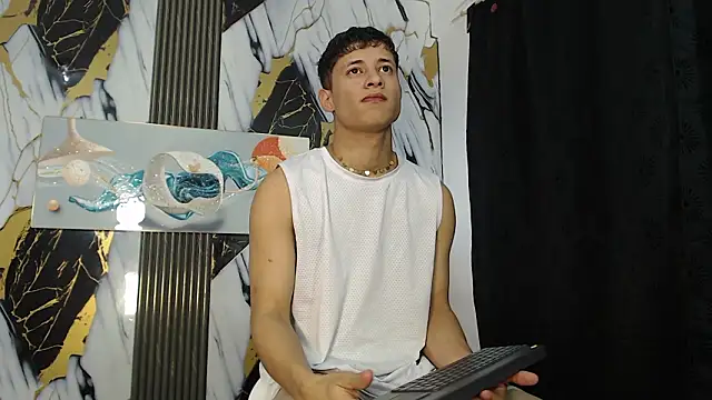 YOUNG GUYS1 online show from March 13, 2026, 7:37 am