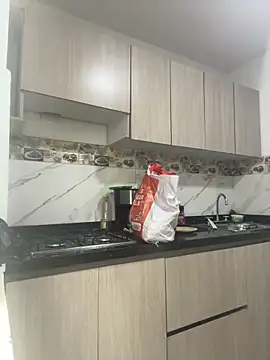 Snapshot of TiifanyGrey chatting on March 31, 2026, 1:44 pm TiifanyGrey online show from March 31, 2026, 1:44 pm