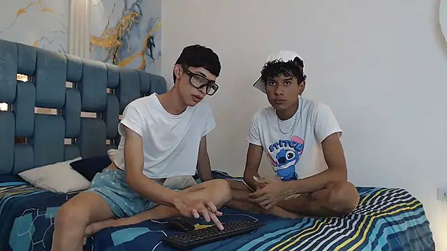 SWEET RABBIT1 online show from January 8, 2026, 7:27 pm