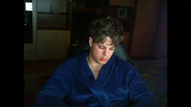 GymGuy0505 online show from March 20, 2026, 3:06 pm