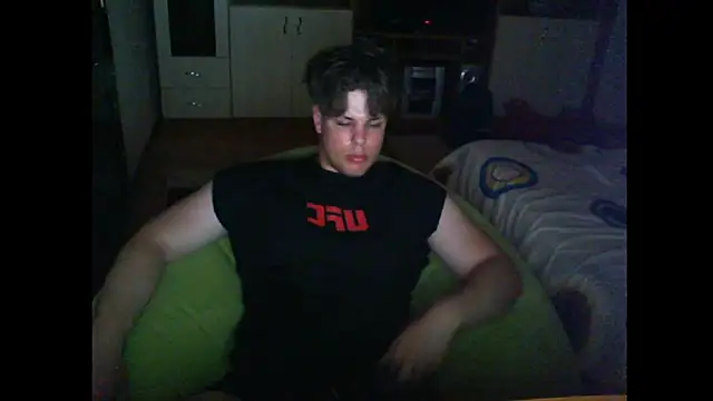 Snapshot of GymGuy0505 chatting on May 30, 2026, 10:18 pm GymGuy0505 online show from May 30, 2026, 10:18 pm