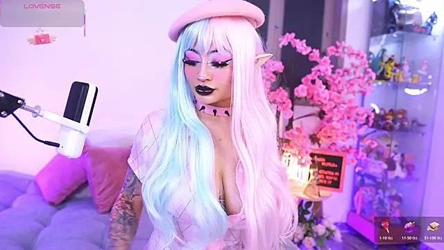 Hayami Lee online show from April 12, 2026, 4:17 am