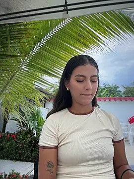 Valeria-escobar online show from May 15, 2026, 11:28 am