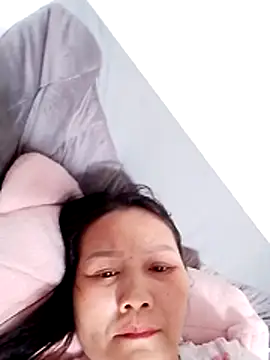 Snapshot of Cako-naka chatting on December 20, 2025, 4:30 am Cako-naka online show from December 20, 2025, 4:30 am