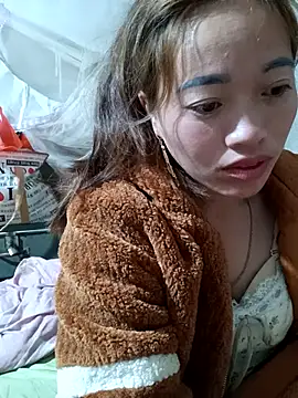 little-effy online show from February 9, 2026, 8:02 pm