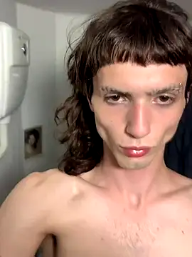 Snapshot of Alayafatttt chatting on December 15, 2025, 4:50 am Alayafatttt online show from December 15, 2025, 4:50 am