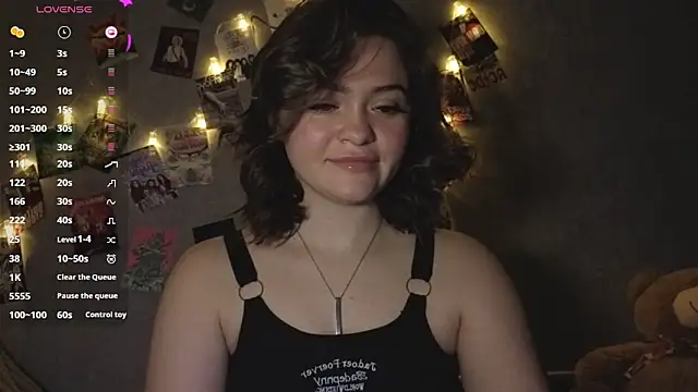 YummyTira online show from January 17, 2026, 12:48 am