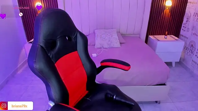 BRIANA Z online show from April 15, 2026, 3:46 am