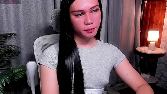 Snapshot of xSweet_Gigi chatting on April 26, 2026, 9:34 pm xSweet Gigi online show from April 26, 2026, 9:34 pm
