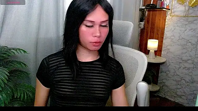 Snapshot of xSweet_Gigi chatting on June 26, 2026, 10:36 pm xSweet Gigi online show from June 26, 2026, 10:36 pm
