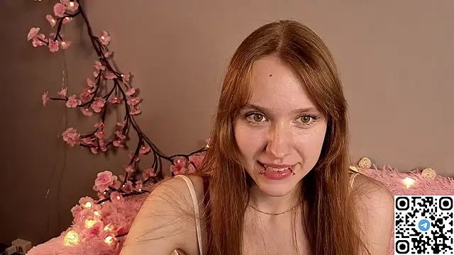 EmmaPratt online show from January 19, 2026, 7:45 am