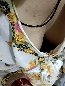 BEST-LOVER-1 online show from April 11, 2026, 7:18 pm