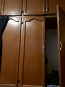 Snapshot of Roberto772 chatting on February 23, 2026, 11:02 pm Roberto772 online show from February 23, 2026, 11:02 pm