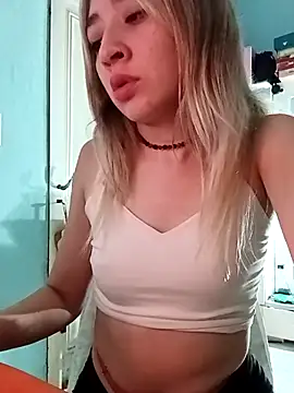 Snapshot of soylulita07 chatting on February 5, 2026, 6:51 am soylulita07 online show from February 5, 2026, 6:51 am