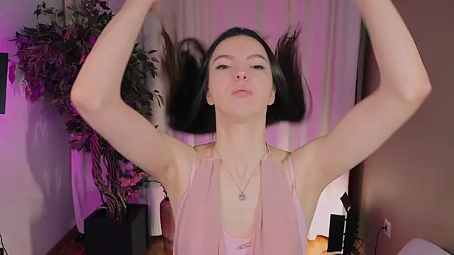 AliceLidell online show from April 3, 2026, 5:38 am