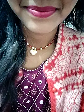 Aaisha 01 online show from December 16, 2025, 6:40 am