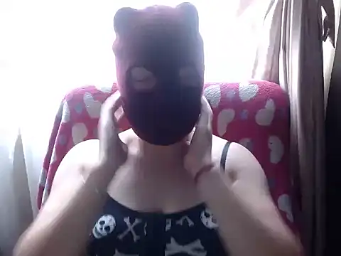 Snapshot of 666maskgirl chatting on July 1, 2026, 5:12 pm 666maskgirl online show from July 1, 2026, 5:12 pm
