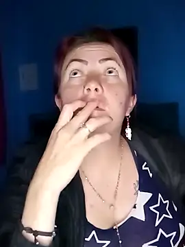 Annelis1 online show from December 17, 2025, 6:19 am