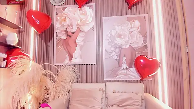 Snapshot of Sensual_shannell chatting on February 17, 2026, 2:30 am Sensual shannell online show from February 17, 2026, 2:30 am