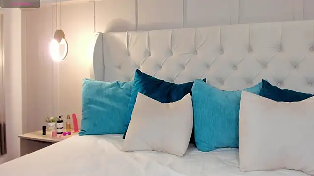 Snapshot of barbara_noa chatting on January 10, 2026, 2:35 am barbara noa online show from January 10, 2026, 2:35 am