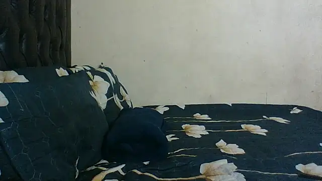 Snapshot of BustyBabyJ chatting on October 24, 2025, 10:55 am BustyBabyJ online show from October 24, 2025, 10:55 am