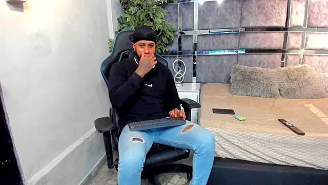 jay jhonson01 online show from February 5, 2026, 3:33 am