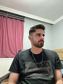 berke3424 online show from March 11, 2026, 10:27 pm