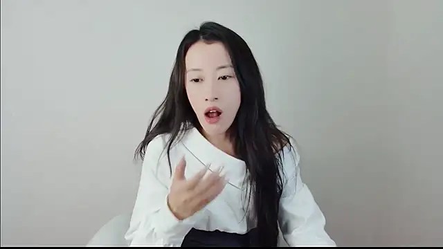 Snapshot of TXMIT chatting on February 21, 2026, 3:02 pm TXMIT online show from February 21, 2026, 3:02 pm