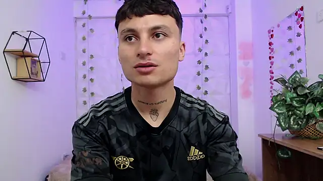 Noah Vera online show from January 10, 2026, 3:41 am