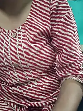 teena-11 online show from April 13, 2026, 8:53 am