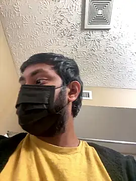 rohitgun023 online show from January 12, 2026, 11:43 pm