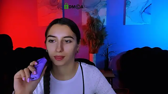 Snapshot of mila_firee chatting on December 15, 2025, 10:08 am mila firee online show from December 15, 2025, 10:08 am