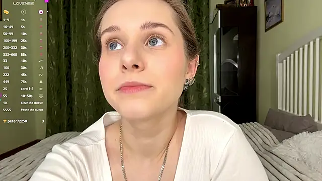 Snapshot of MiaBlanko chatting on January 15, 2026, 8:30 am MiaBlanko online show from January 15, 2026, 8:30 am