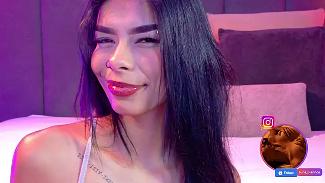 luna blannco online show from April 4, 2026, 3:09 pm