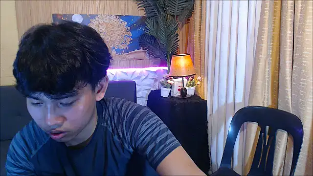 Snapshot of dylan_hardfucker chatting on January 14, 2026, 6:52 am dylan hardfucker online show from January 14, 2026, 6:52 am