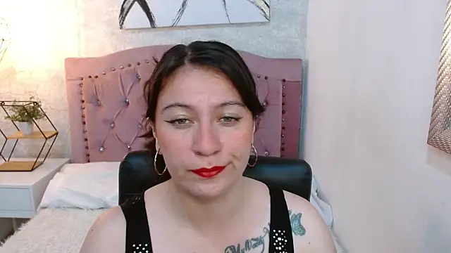 Snapshot of amanda_rousee chatting on January 8, 2026, 12:29 pm amanda rousee online show from January 8, 2026, 12:29 pm