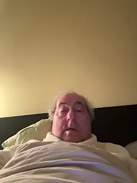 Snapshot of csikar chatting on February 11, 2026, 5:45 am csikar online show from February 11, 2026, 5:45 am