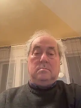 Snapshot of csikar chatting on February 11, 2026, 6:02 pm csikar online show from February 11, 2026, 6:02 pm