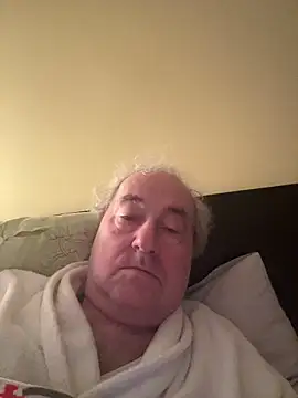 Snapshot of csikar chatting on February 19, 2026, 5:47 am csikar online show from February 19, 2026, 5:47 am