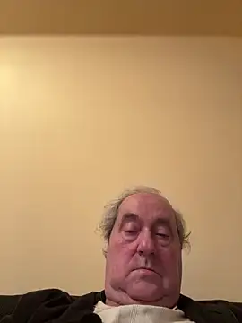 Snapshot of csikar chatting on March 3, 2026, 10:04 pm csikar online show from March 3, 2026, 10:04 pm