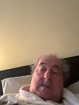 Snapshot of csikar chatting on March 5, 2026, 5:47 am csikar online show from March 5, 2026, 5:47 am