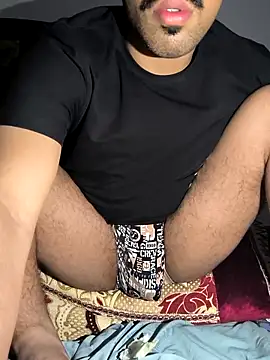 twinkarabboy online show from April 20, 2026, 10:33 pm