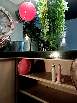 Victoria01  online show from February 16, 2026, 3:13 am