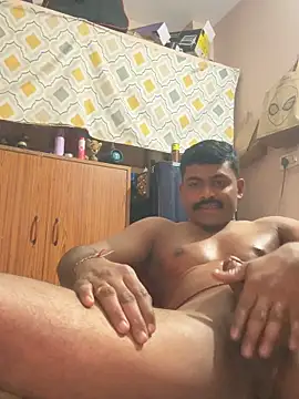 Snapshot of x143567 chatting on December 21, 2025, 9:49 am x143567 online show from December 21, 2025, 9:49 am