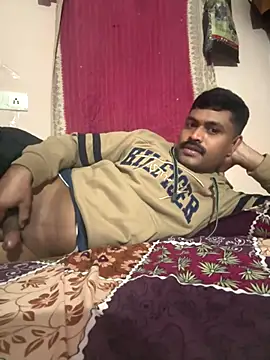 Snapshot of x143567 chatting on January 6, 2026, 8:29 am x143567 online show from January 6, 2026, 8:29 am