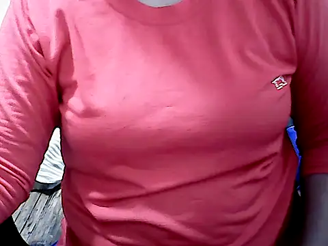 Snapshot of ChaChaMoreno_Palangga chatting on February 12, 2026, 1:50 pm ChaChaMoreno Palangga online show from February 12, 2026, 1:50 pm