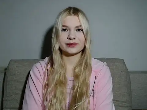 GeorginaLovely online show from January 15, 2026, 4:11 pm