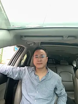 Snapshot of battman4488 chatting on February 18, 2026, 6:31 am battman4488 online show from February 18, 2026, 6:31 am